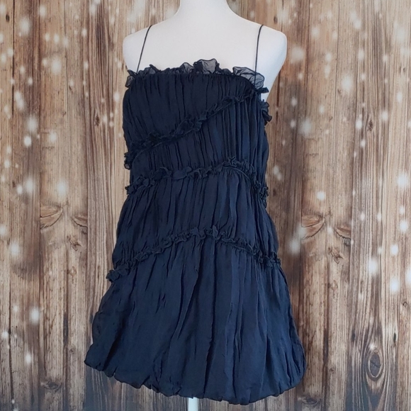 Free People Dresses & Skirts - Free People Navy Ruffle Bubble mini dress 8.